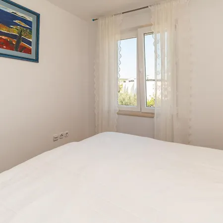 Mara Apartman